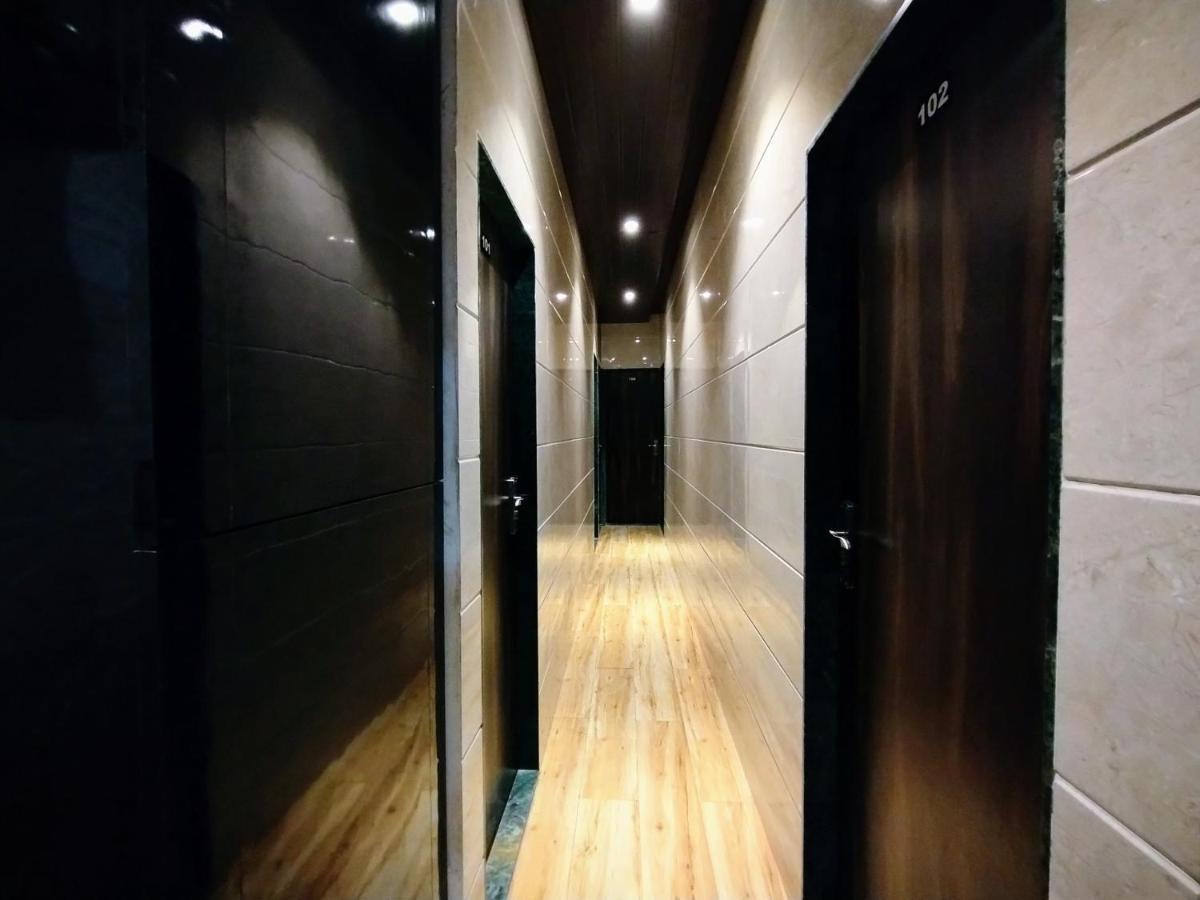 Hotel Eros - Near Airport T2 Mumbai Kültér fotó